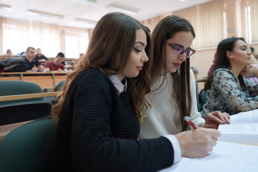 IB Students at University