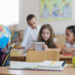 Which services provide adaptable learning for primary school children